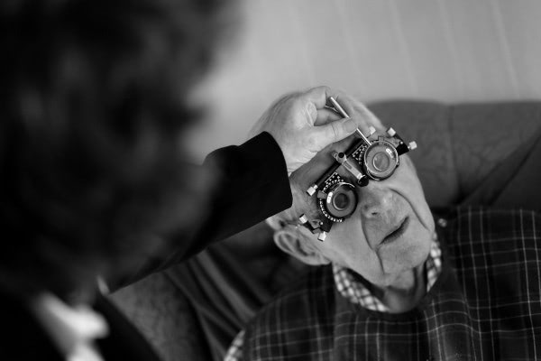 Documentary Photography by editorial commercial photographic studio Page One Nottingham Healthcall 03