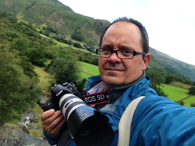 5dmk3 in action with Nottingham Photographer for review by commercial corporate and editorial photography